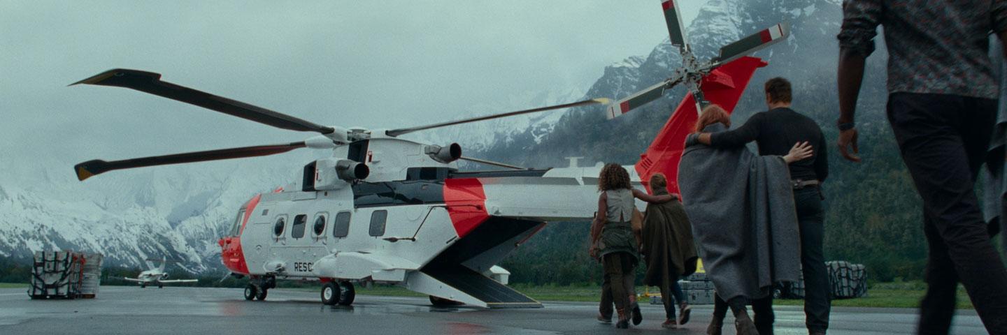 Scene from Jurassic World Dominion movie, featuring Leonardo
