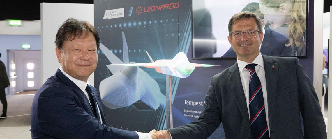 Masahiko Arai, Senior General Manager, Defense Systems Division, Mitsubishi Electric and Andrew Howard, Director of Major Air Programmes at Leonardo UK