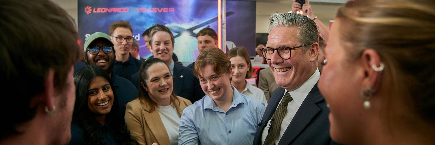 PM-Luton-visit-978_1440480