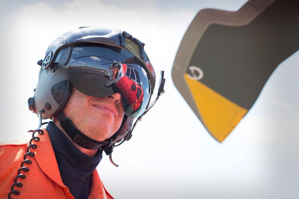 NAWSARH-AW101-pilot_960640