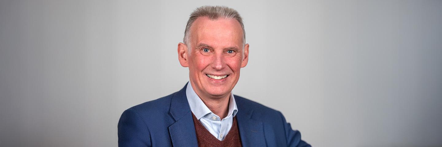 Alisdair-Wood-profile-photo_1440480_v1